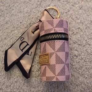 Pink Geometric Patterned Key Holder by [Brand]